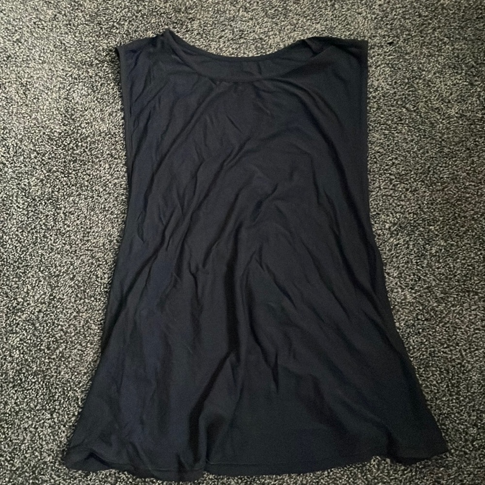 Buff bunny iris tank
